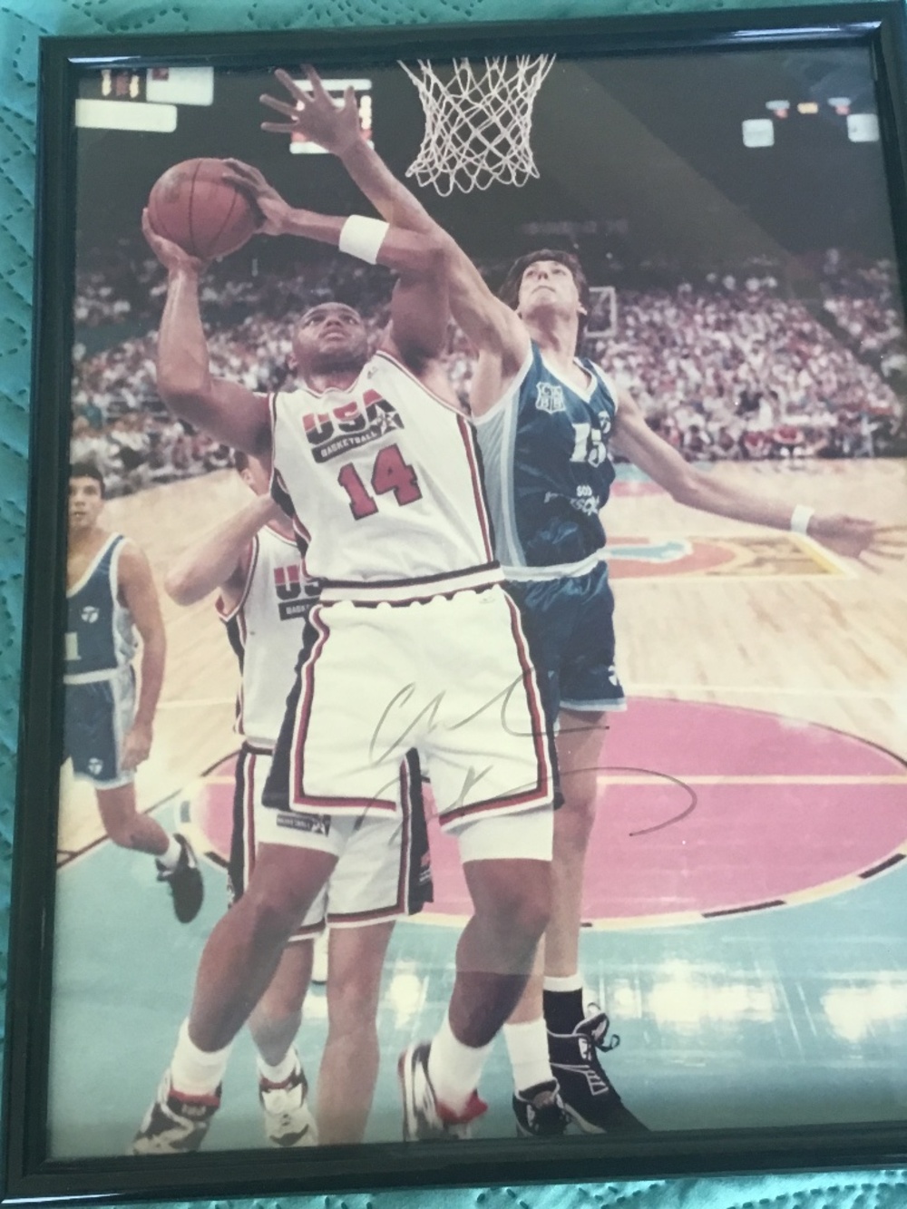 CHARLES BARKLEY AUTOGRAPHED OLYMPIC PHOTO